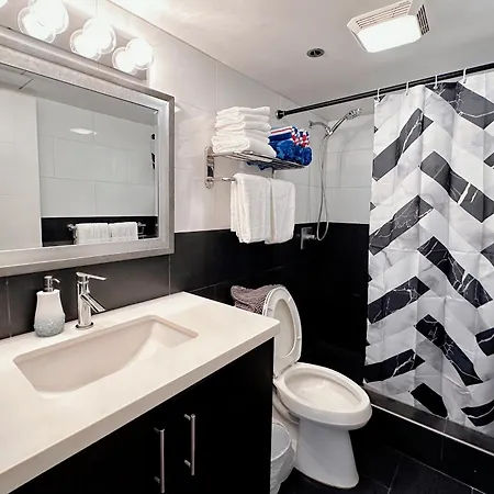 Condotel With Free Parking Wifi Central Ac Honolulu Room photo