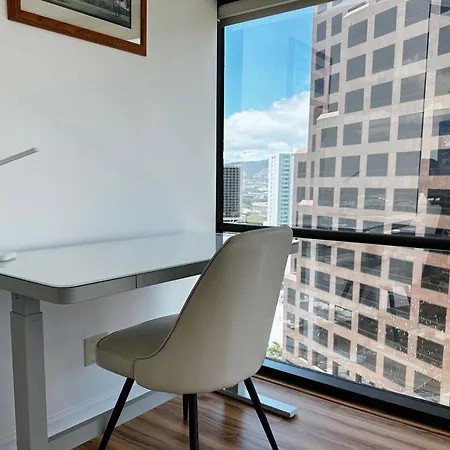 Condotel With Free Parking Wifi Central Ac Honolulu Room photo