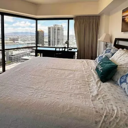 Condotel With Free Parking Wifi Central Ac Honolulu Exterior photo