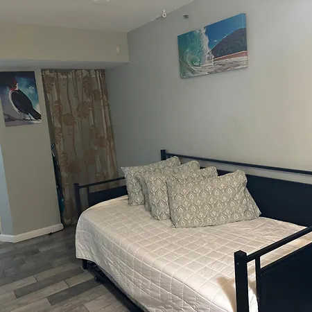Condotel With Free Parking Wifi Central Ac Honolulu Room photo