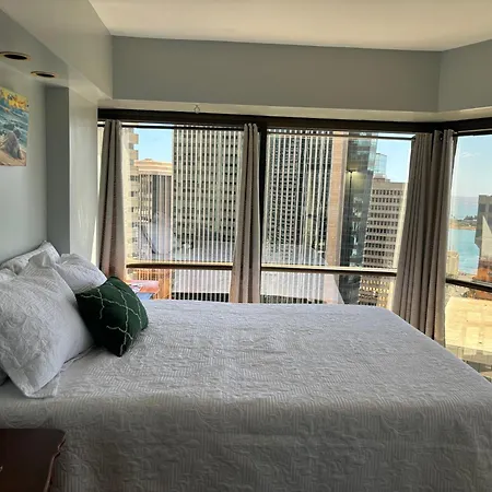 Condotel With Free Parking Wifi Central Ac Honolulu Room photo